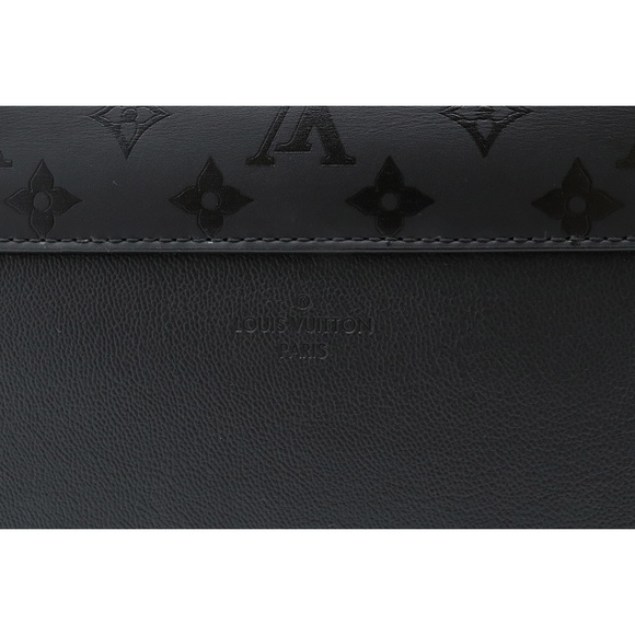 Louis Vuitton Chain Shoulder Bag Very Noir - Picture 8 of 8